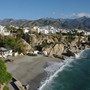 Azahara Pensión Nerja